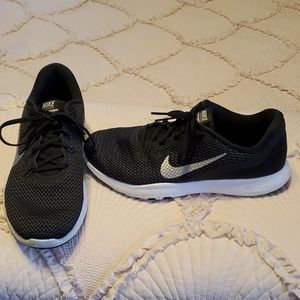 Nike Flex Trainers
